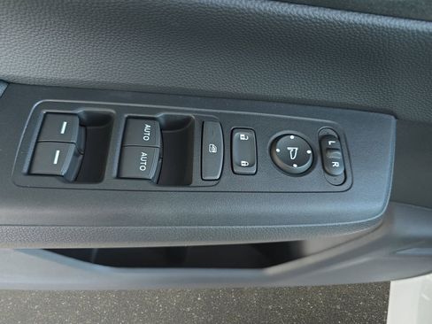 New 2026 Honda CR-V EX image 25