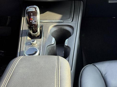 Used 2022 Cadillac XT4 Premium Luxury w/ Enhanced Visibility Package image 15