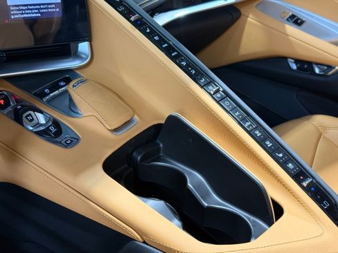 Used 2024 Chevrolet Corvette Stingray Preferred Conv w/ Z51 Performance Package RWD image 19