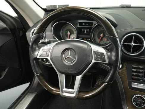 Used 2014 Mercedes-Benz SL 550 image 50