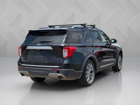 Used 2021 Ford Explorer Limited w/ Equipment Group 301A RWD image 5