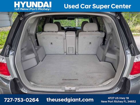 Used 2012 Toyota Highlander 4WD w/ Tech Pkg image 13