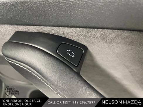 Used 2023 Tesla Model 3 Standard Range image 40