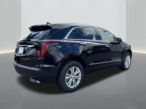 New 2026 Cadillac XT5 Luxury image 5
