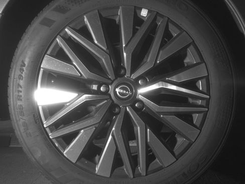 Used 2025 Nissan Altima 2.5 SV image 15