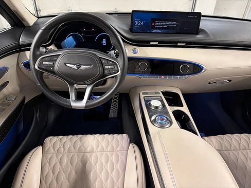 Used 2024 Genesis GV70 3.5T Sport w/ Sport Prestige Package AWD/4WD image 8