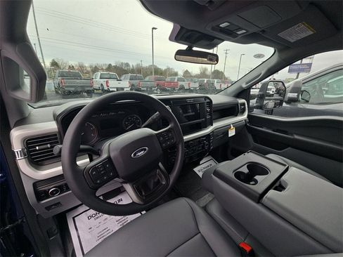 New 2026 Ford F250 XL w/ FX4 Off-Road Package image 11
