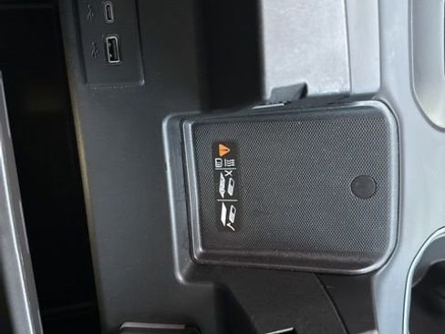 Used 2024 GMC Sierra 1500 Denali image 27