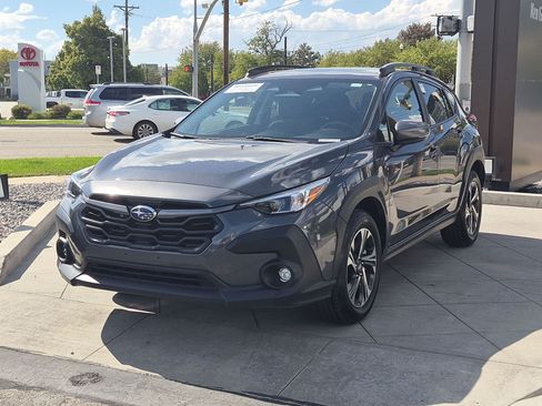 Used 2025 Subaru Crosstrek 2.5i Premium AWD/4WD image 10