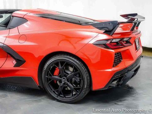 Used 2020 Chevrolet Corvette Stingray Coupe w/ 1LT RWD image 9