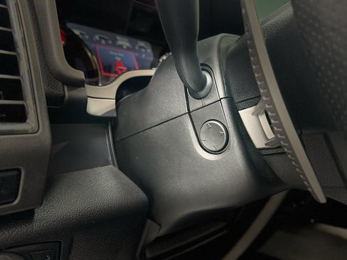 Used 2019 Ford F150 Raptor w/ Equipment Group 802A Luxury AWD/4WD image 16
