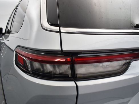 Used 2023 Jeep Grand Cherokee L Limited image 29