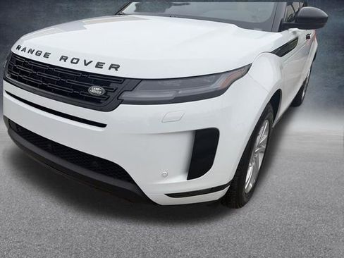 Used 2024 Land Rover Range Rover Evoque S image 67
