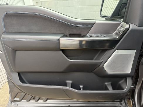 Used 2024 Ford F150 Platinum w/ Equipment Group 702A High image 11