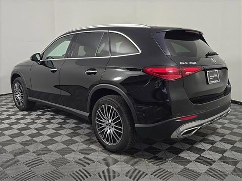 Certified 2023 Mercedes-Benz GLC 300 4MATIC image 3