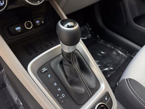 New 2026 Hyundai Venue SEL image 22