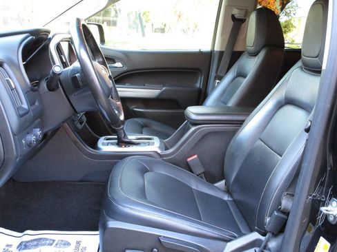 Used 2018 Chevrolet Colorado LT w/ Luxury Package, Chrome image 8