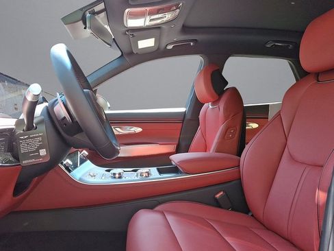 New 2026 Genesis GV70 2.5T Sport Prestige AWD/4WD image 7