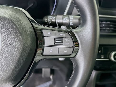 Used 2023 Honda Pilot Touring image 24