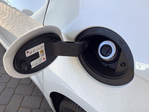 New 2026 Chrysler Pacifica Limited image 24