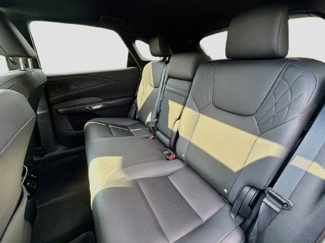 Used 2024 Lexus RX 350 Premium w/ Cold Area Package AWD/4WD image 20