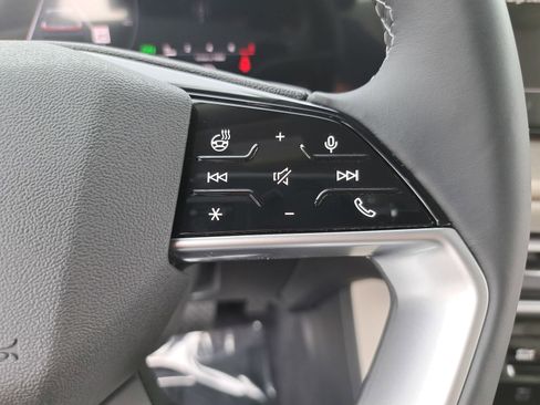 New 2025 Audi Q5 Prestige image 18