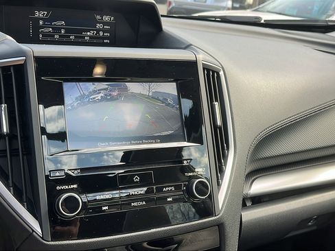 Certified 2023 Subaru Forester Premium image 17