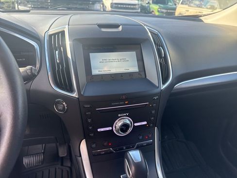 Used 2018 Ford Edge Titanium w/ Equipment Group 301A image 15