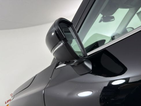 New 2026 Nissan Pathfinder SL FWD image 13