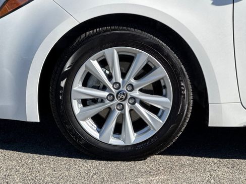 Used 2024 Toyota Corolla SE image 25