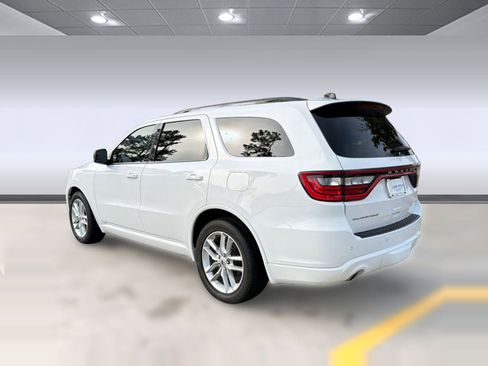 Used 2024 Dodge Durango GT RWD image 3