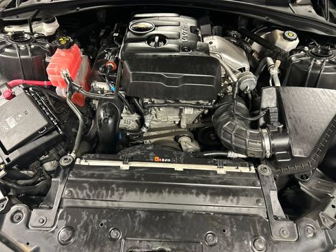 Used 2017 Chevrolet Camaro LT w/ Technology Package RWD image 24