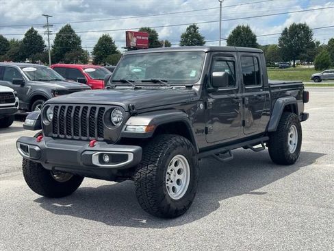 Used 2021 Jeep Gladiator Sport AWD/4WD image 7