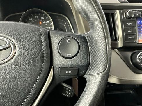 Used 2013 Toyota RAV4 LE AWD/4WD image 16