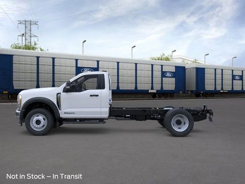 New 2026 Ford F550 4x4 Regular Cab Super Duty image 3