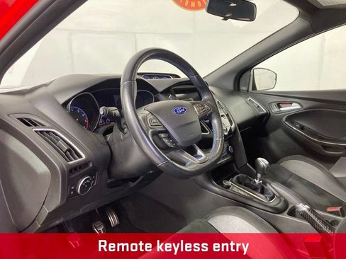 Used 2018 Ford Focus RS AWD/4WD image 13