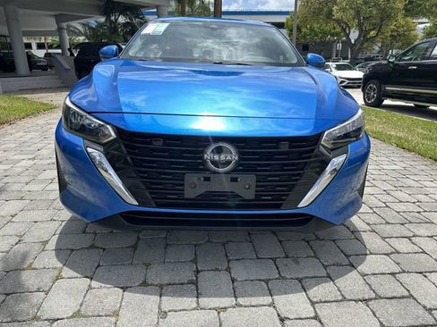Used 2024 Nissan Sentra SV FWD image 18