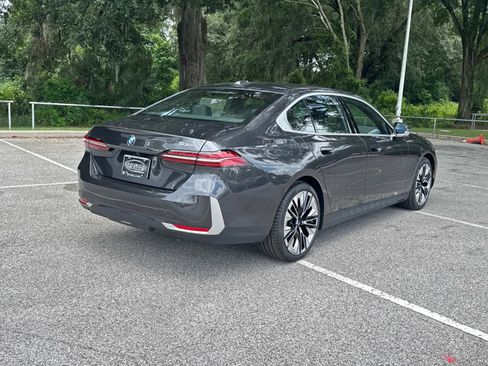 New 2026 BMW 530i image 4