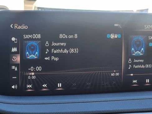 Certified 2022 Lexus RX 450h AWD w/ Premium Package image 30