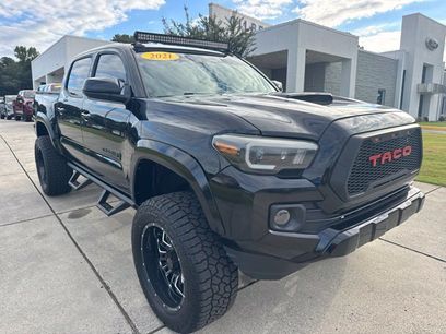Used 2021 Toyota Tacoma TRD Sport w/ Technology Package