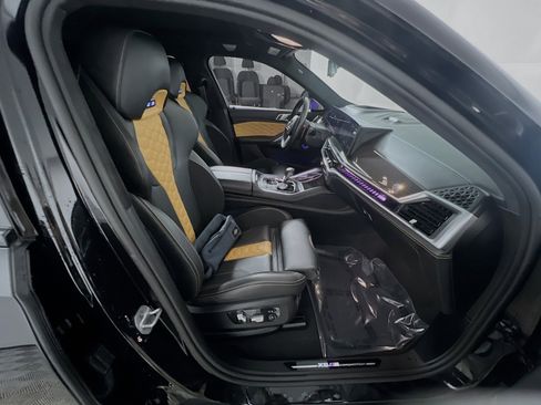 Used 2024 BMW X6 M Competition w/ Executive Package image 31