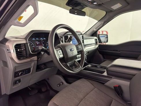 Used 2021 Ford F150 XL w/ Trailer Tow Package RWD image 12