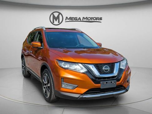 Used 2019 Nissan Rogue SL w/ Premium Package AWD/4WD image 11