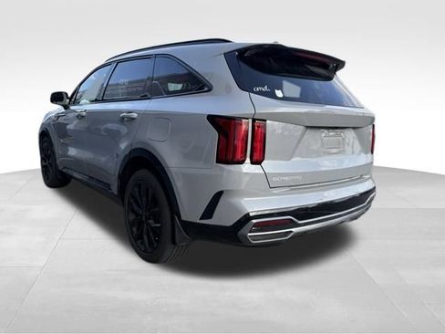 Used 2023 Kia Sorento SX image 7