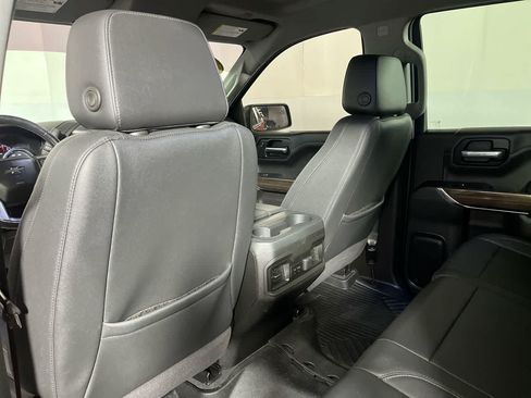 Used 2021 Chevrolet Silverado 1500 LT Trail Boss w/ Convenience Package II AWD/4WD image 25