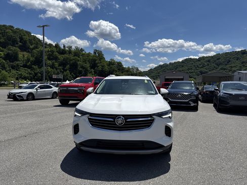 Used 2023 Buick Envision Essence AWD/4WD image 3