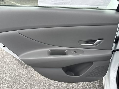 New 2026 Hyundai Elantra Sport FWD image 23