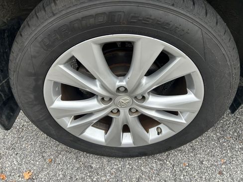 Used 2013 Toyota RAV4 Limited AWD/4WD image 22
