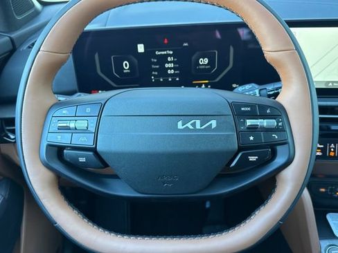 New 2026 Kia Sportage X-Line w/ X-Line Technology Package AWD/4WD image 29