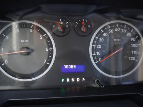 Used 2011 RAM 3500 ST image 15